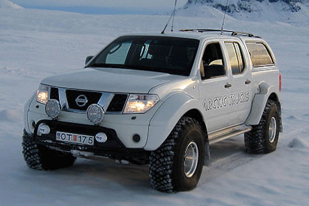 Nissan Pathfinder (Islandia)